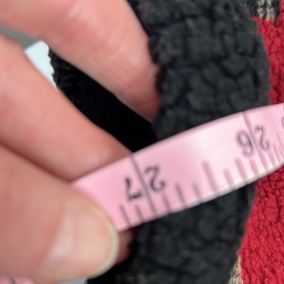 Northern  Reflections Reversible Button Down Sherpa Coat - Picture 5 of 8